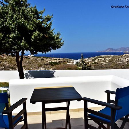 Sarakiniko Rooms Adamantas  Екстериор снимка