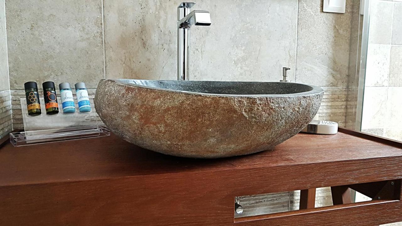 Sarakiniko Rooms Adamantas  Екстериор снимка