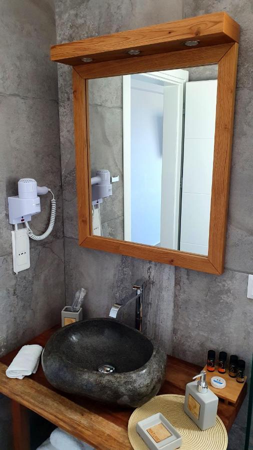 Sarakiniko Rooms Adamantas  Екстериор снимка