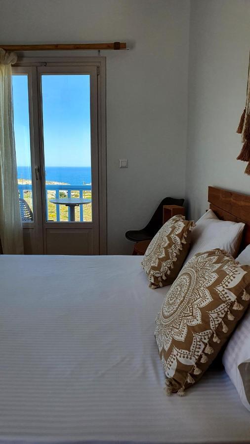 Sarakiniko Rooms Adamantas  Екстериор снимка