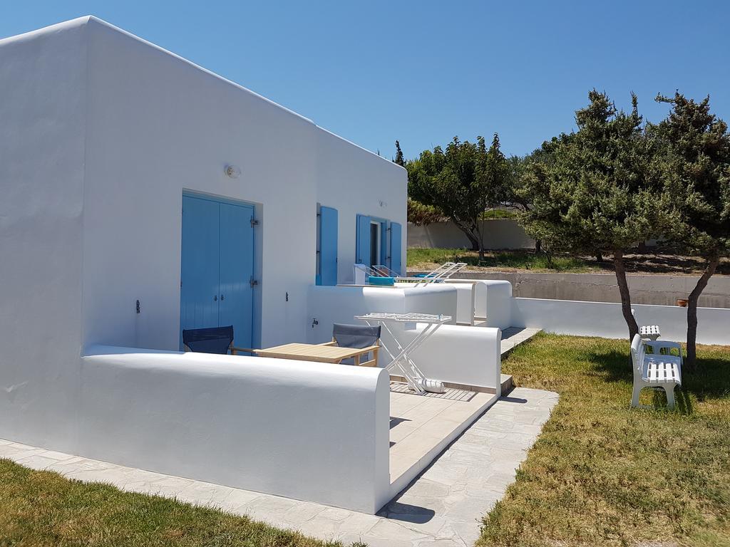 Sarakiniko Rooms Adamantas  Екстериор снимка