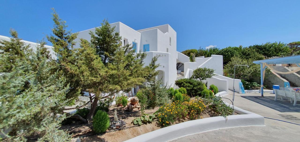 Sarakiniko Rooms Adamantas  Екстериор снимка